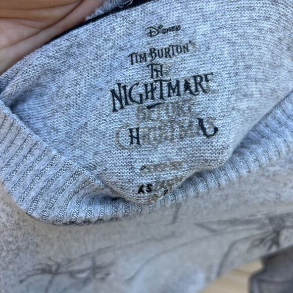 Disney Nightmare Before Christmas Jack Skellington Sleep Shirt XS Gray Pullover - Picture 3 of 9
